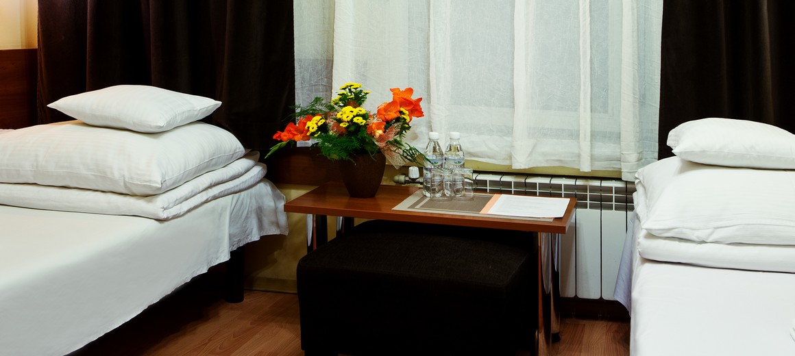 Отель Лодзь комфортабельные номера конференции паб ресторан отдых в Польше